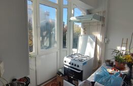 Apartament de 2 camere, decomandat, zona M-uri Ciuperca