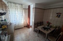 Apartament de 2 camere, decomandat, zona M-uri Ciuperca