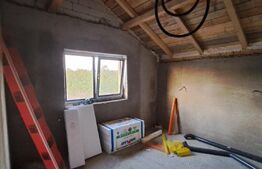 Casa P+M, 110 mp utili cu 350 mp teren, Simnicul de Jos!