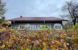 Casa locuibila toate utilitatile zona Simnicul de Jos 1424 mp cu front 25 mp