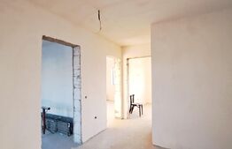 Case P+E, moderne, design deosebit, 125 mp utili și 300 mp teren, cu toate utilitățile, Simnicu de Jos!