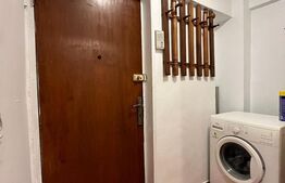 Garsonieră cu balcon, suprafață de 31 mp, în zona centrală