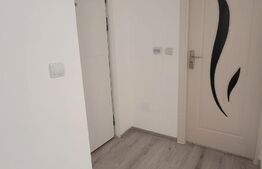 Apartament 2 camere, decomandat - zona Cornitoiu