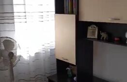 Apartament de 3 camere, decomandat, centrală proprie, în cartierul 1 Mai, zona Spitalul Județean