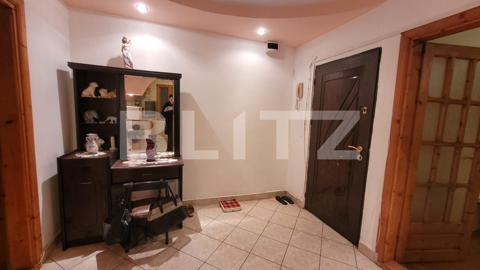 Apartament de vânzare 3 camere Calea Severinului - 131749AV | BLITZ Craiova | Poza3