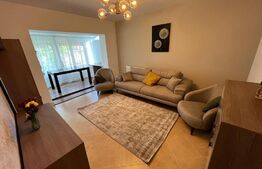 Apartament de 3 camere cu curte privata de 100mp 