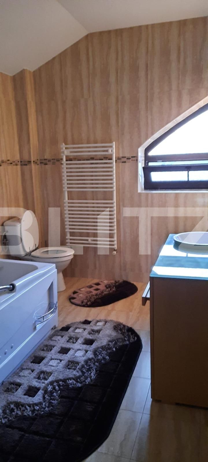 Casa de închiriat 4 camere Exterior Vest - 132018CI | BLITZ Craiova | Poza8
