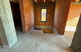 Casă P + E, 130 mp utili, teren 307 mp, Bariera Vâlcii