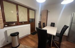 Casă cu 7 camere, 200 mp, bucătărie modernă, spațiu exterior generos, zona Bariera Vâlcii