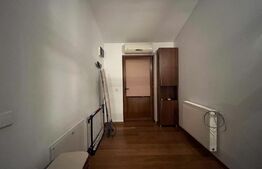 Casă cu 7 camere, 200 mp, bucătărie modernă, spațiu exterior generos, zona Bariera Vâlcii