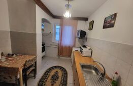 Apartament 2 camere, semidecomandat, cartier Craiovita Noua