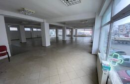 Spatiu comercial, 300 mp, zona Ultracentrala Filiași