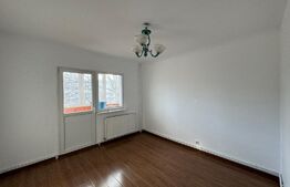 Apartament 3 camere decomandat, et. 2, centrală termică, Rovine