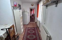 Casa cu 2 camere, pretabila sediu de firma, cu centrala termica, in cartierul George Enescu