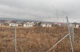 Teren intravilan de 500mp în Șimnicu de Sus situat în proximitatea unui ansamblu rezidențial