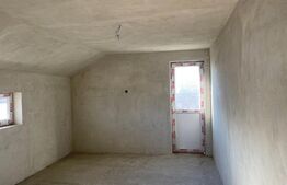 Casă semifinisată P+M cu teren aferent de 320mp situată în cartierul Popoveni