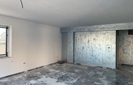 Casă semifinisată P+1 în stil mediteranean situată în Cârcea, zona Ford