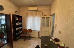 Spatiu birou, 60 mp, zona Agronomie, spatiu independent la strada cu vad 