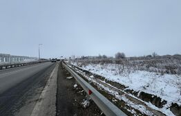 Teren intravilan, 44.421 mp, utilități la front, deschidere de peste 130 m, Cârcea
