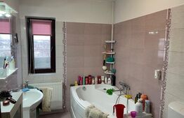 Casă D+P+1 cu teren de 2501mp situată în Craiova în zona de nord