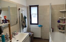 Casă D+P+1 cu teren de 2501mp situată în Craiova în zona de nord