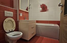 Apartament cu 4 camere,90 mp utili,  cartier Sarari