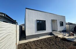 Casă în stil mediteranean 91mp ,269mp curte,zona Carcea