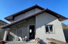 Casa la cheie Damila pe parter 2 băi, 250 mp teren