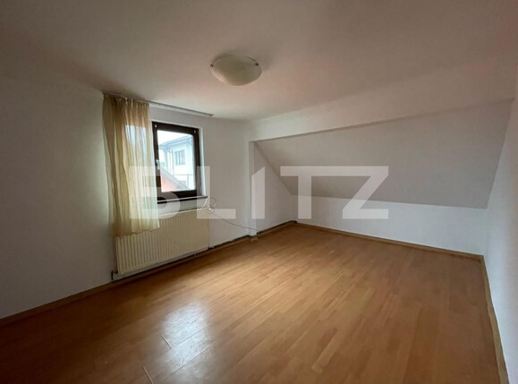 Casa de închiriat 5 camere Lascar Catargiu - 135100CI | BLITZ Craiova | Poza10