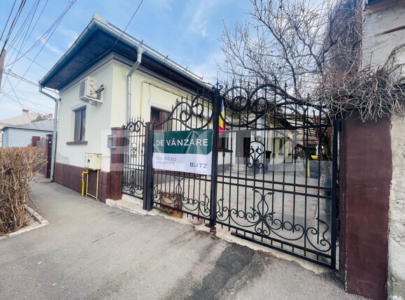 Casa de vânzare 10 camere Central - 135236CV | BLITZ Craiova | Poza1