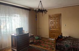 Casa 123 mp, zona centrala in Filiasi, pe un teren de 630 mp cu front de 25,5 ml