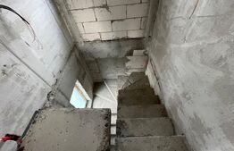 Casa nouă și moderna la Predesti cu deschidere teren bilaterală 1428 mp teren 