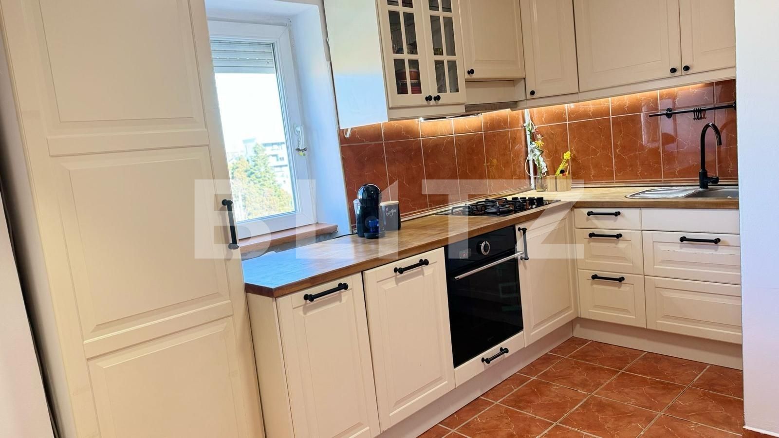 Apartament de vânzare 4 camere 1 Mai - 136071AV | BLITZ Craiova | Poza2