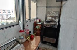 Apartament de 3 camere, 73 mp utili, zona Sectia 2 Politie