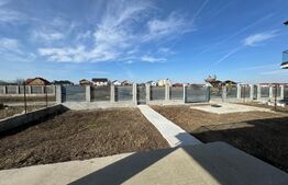 Casă semi-finisată P + E, 111 mp utili, teren 339 mp, Pielești, zona Magnolia