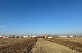 Parcelă de teren intravilan de 324 mp, utilități la front, Pielești - zona Magnolia