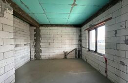 Casă semi-finisată P + M, 131 mp utili, teren 339 mp, Pielești, zona Magnolia