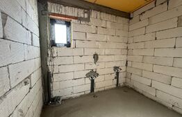 Casă semi-finisată P + E, 119 mp utili, teren 339 mp, Pielești, zona Magnolia