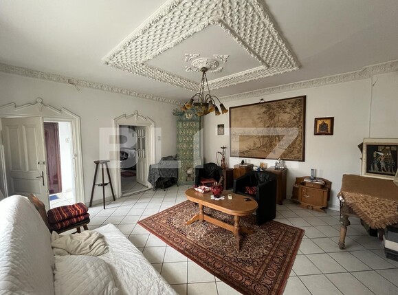 Casa de vânzare 8 camere Central - 136472CV | BLITZ Craiova | Poza1