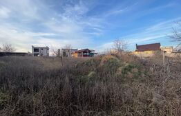 Teren 700 mp in Plaiul Vulcanesti