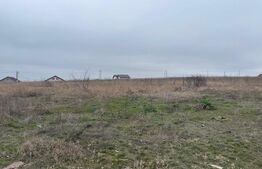 Teren intravilan Malu Mare de 374mp + cotă parte din drumul de acces