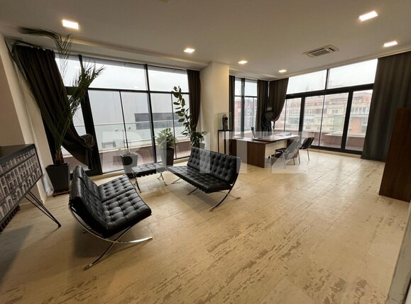 Apartament de închiriat 3 camere Calea Severinului - 136978AI | BLITZ Craiova | Poza1