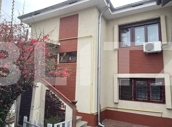 Casa de vânzare 5 camere Central - 137418CV | BLITZ Craiova | Poza1