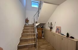 Casa P+E, cu un teren de 400mp ,zona Metro