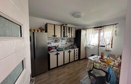 Casa P+E, cu un teren de 400mp ,zona Metro