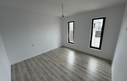 Casă , 3 camere , 86 mp, 300 mp teren, zona Damila