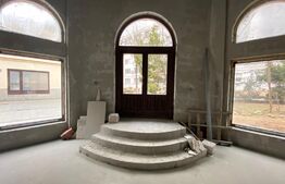 Spatiu comercial, 500 mp, zona Centrul Vechi