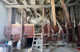 Spatiu Industrial, 250 mp, zona Moara de macinat