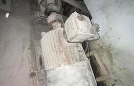 Spatiu Industrial, 250 mp, zona Moara de macinat