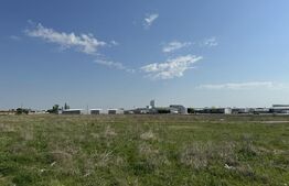 Teren intravilan 7.500 mp, front 27 m, zona Grosbi - Cârcea